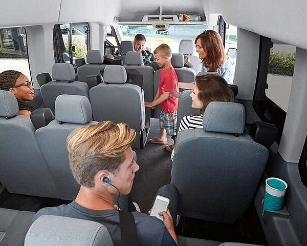 Hotel near Vintage Park Attractions - Interior shuttle van with family