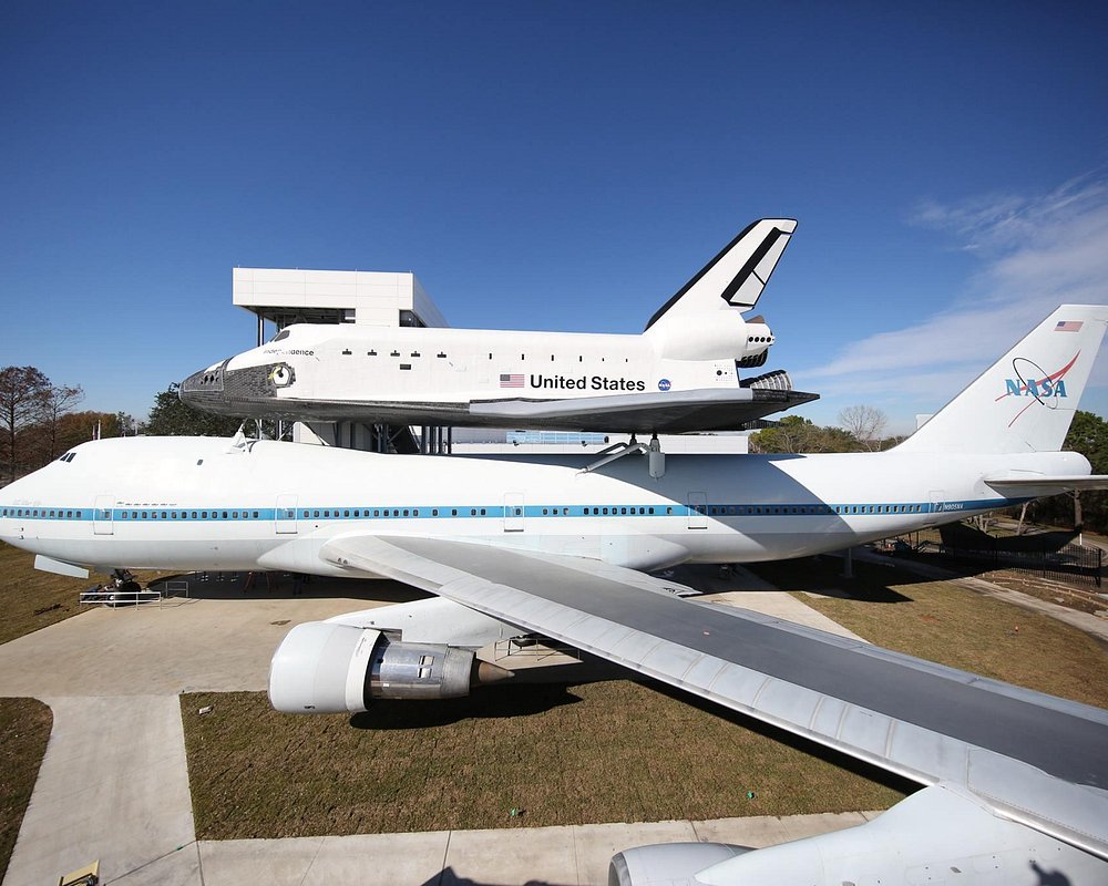 Hotel near Vintage Park Attractions - Space Shuttle at NASA