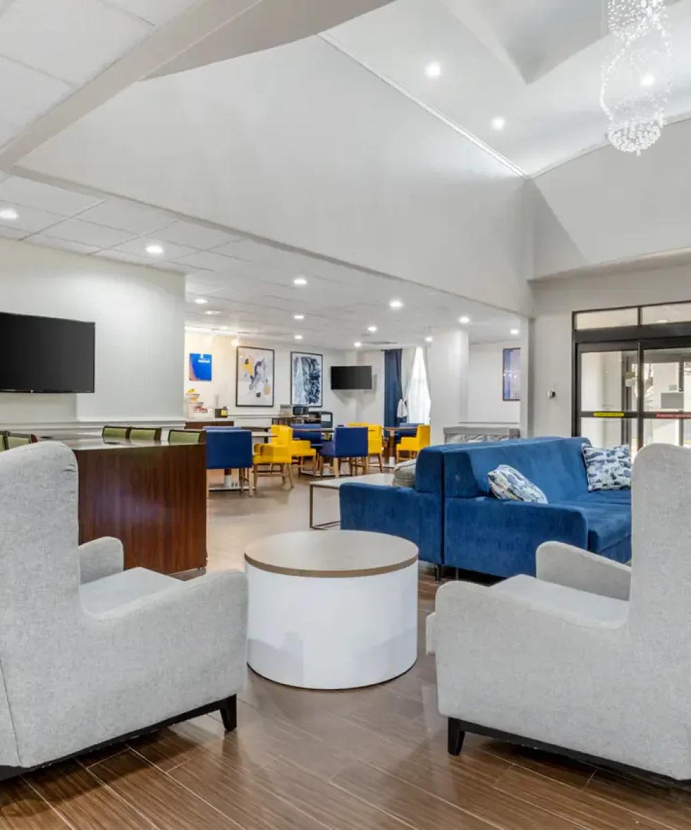 Surveillance Security at Comfort Suites – Hotels in Houston TX